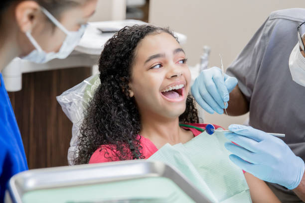 Best Emergency Tooth Extraction in New Johnsonville, TN